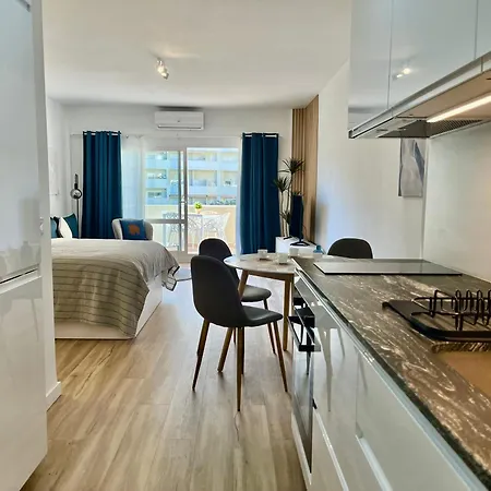 Benalbeach Zafiro By C&n Apartment